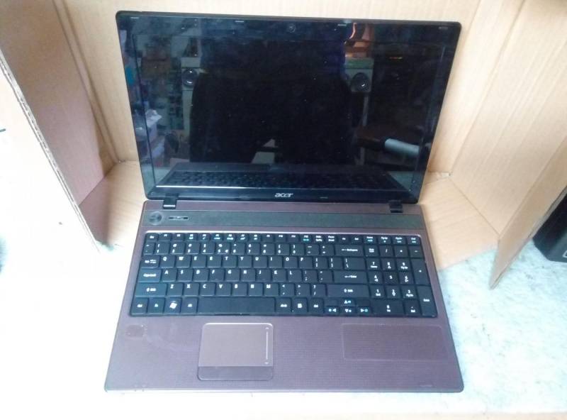 ox_laptop-acer-aspire-5742g-windows-7-intel-core-i3-4gb-500gb