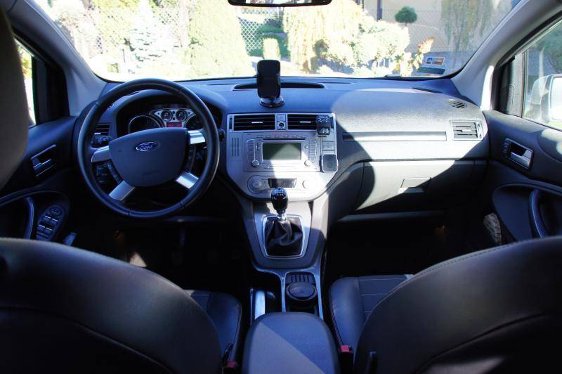 ox_forda-kuga-i-z-mocnym-i-oszczednym-silnikiem-20tdci-163km
