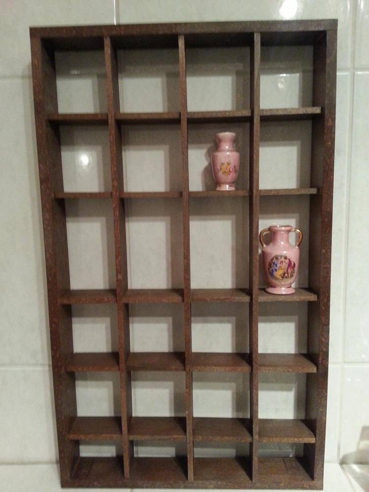 ox_poleczka-drewniana-na-bibeloty-figurki-miniaturki