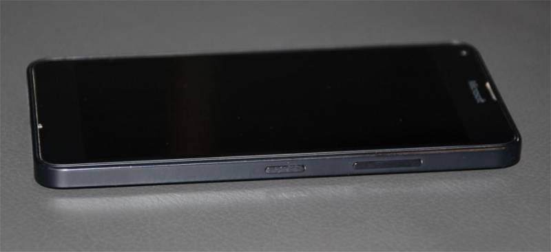ox_microsoft-lumia-640-lte-czarna-5-komplet