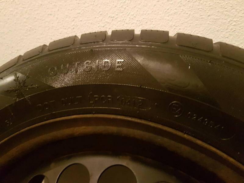 ox_komplet-kol-zimowych-hankook-17560r15-4x7mm-dot2716-i-linglong-0412
