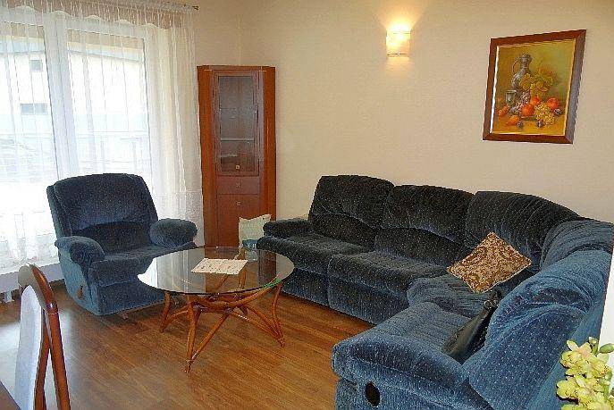 ox_ustron-scisle-centrum-do-wynajecia-apartament-71-m2-3-pokoje-taras