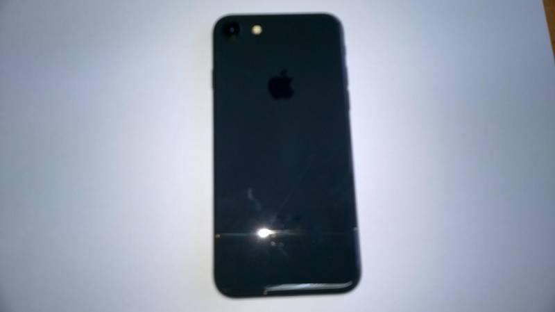 ox_sprzedam-iphone-8