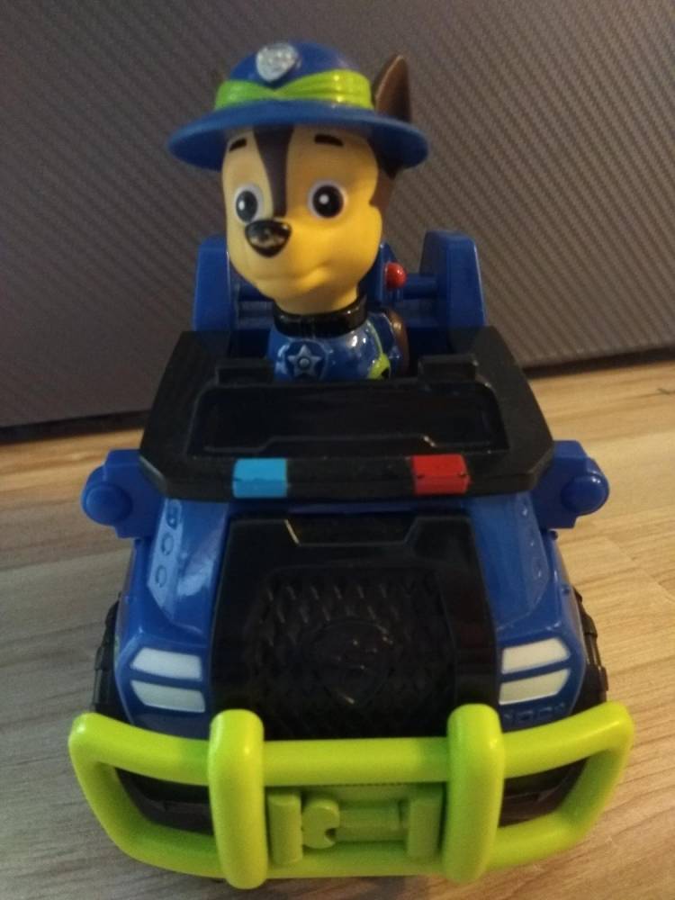 ox_psi-patrol-radiowoz-figurka-chase