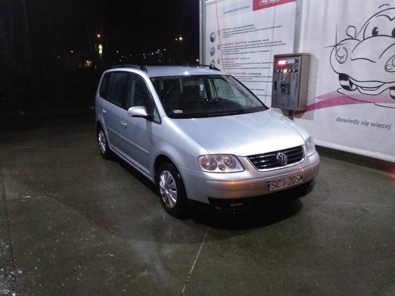 ox_vw-touran-19-tdi-105km-2004r-1wlasciciel-krajowy-7osobowy