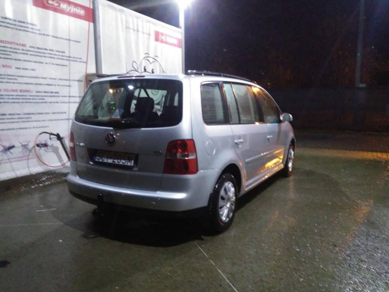 ox_vw-touran-19-tdi-105km-2004r-1wlasciciel-krajowy-7osobowy