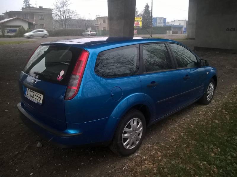 ox_ford-fokus-2005r-16-16v-benzyna-klimatyzacja