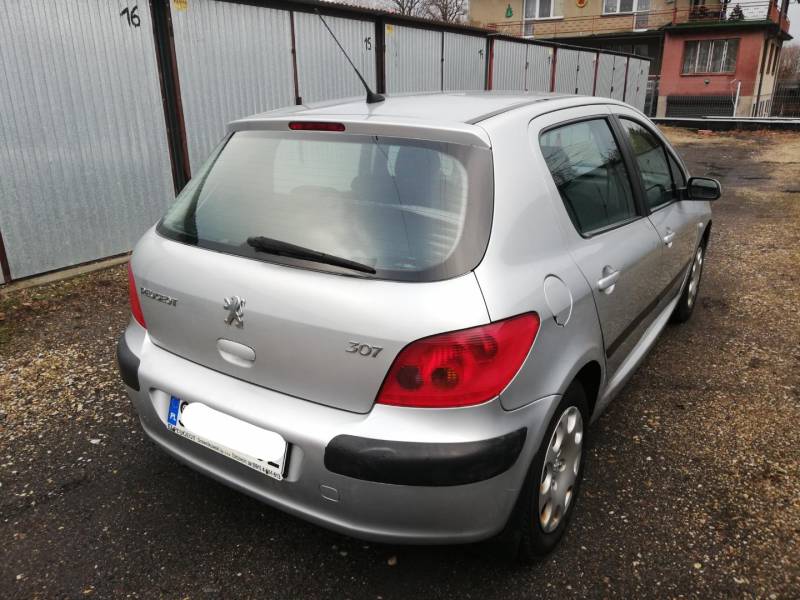 ox_peugeot-307-14-gaz-2003r