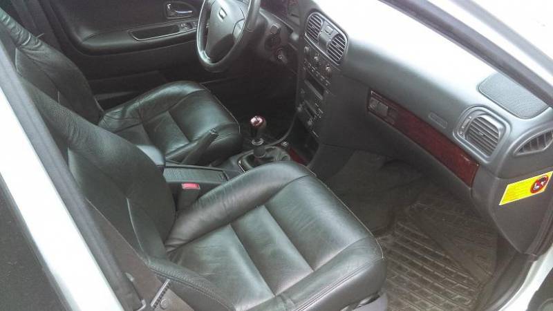 ox_volvo-s40-20023-16b-szwajcar-oplacony-bdb-stan