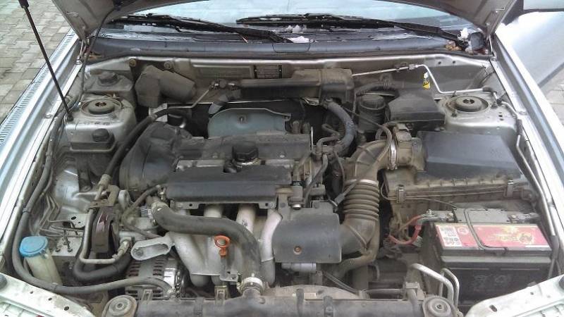 ox_volvo-s40-20023-16b-szwajcar-oplacony-bdb-stan