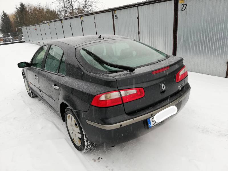 ox_renault-laguna-ii-2002r-18-16v-bogata-wersja-mozliwa-zamiana