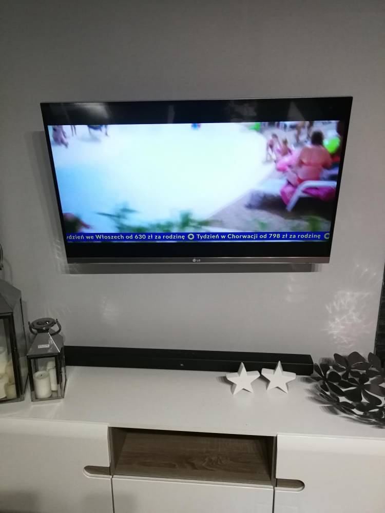 ox_telewizor-lg-cinema-3d-led-plus-smart-tv-42lm670s-42-cale-wi-fi