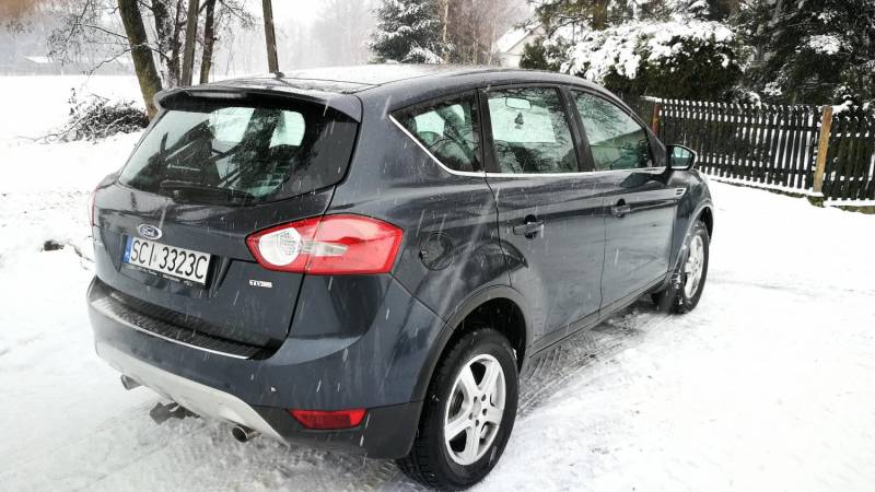 ox_ford-kuga-4x4-z-2009r-klima-20-tdci-140km