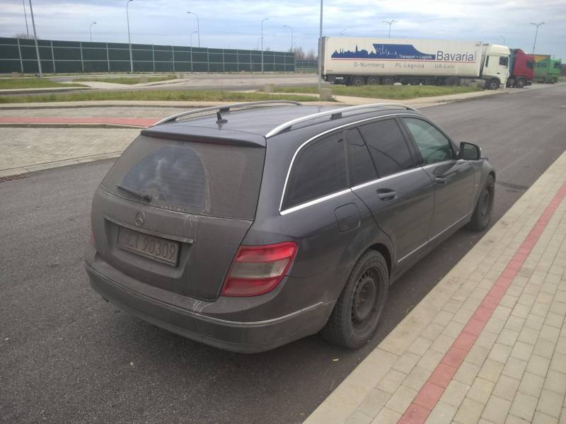 ox_mercedes-c-klasa-w204-2007r-22-cdi-avangarde