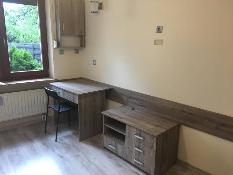 ox_wynajme-kawalerke-w-centrum-cieszyna-70m-od-rynku-ulnowe-miasto7
