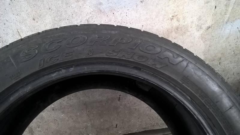 ox_opony-zimowe25550r19pireli