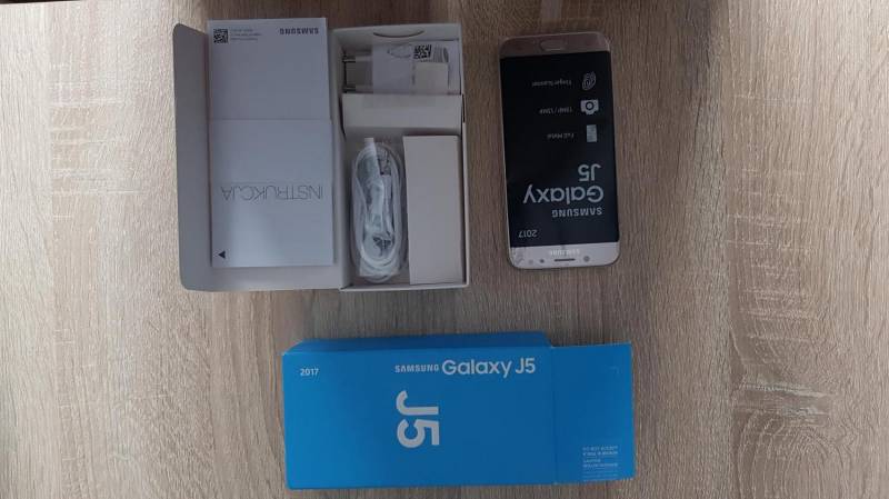 ox_samsung-galaxy-j5-gold-2-sim-nowka-sztuka