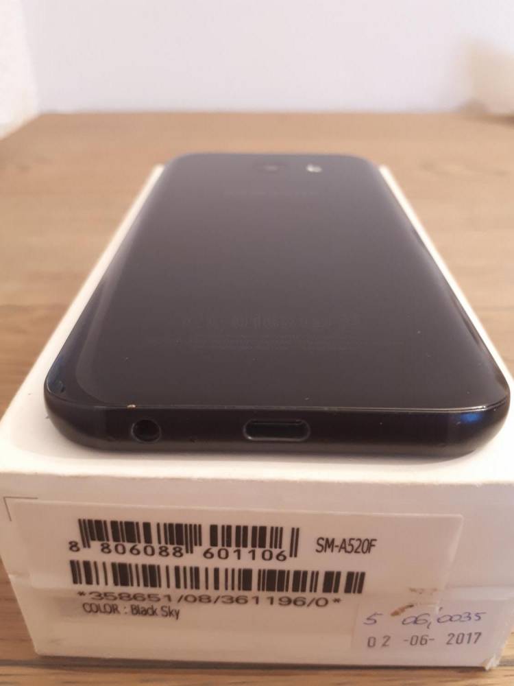 ox_okazja-samsung-galaxy-a5-2017-gwarancja-kompletny-zestaw-ideal