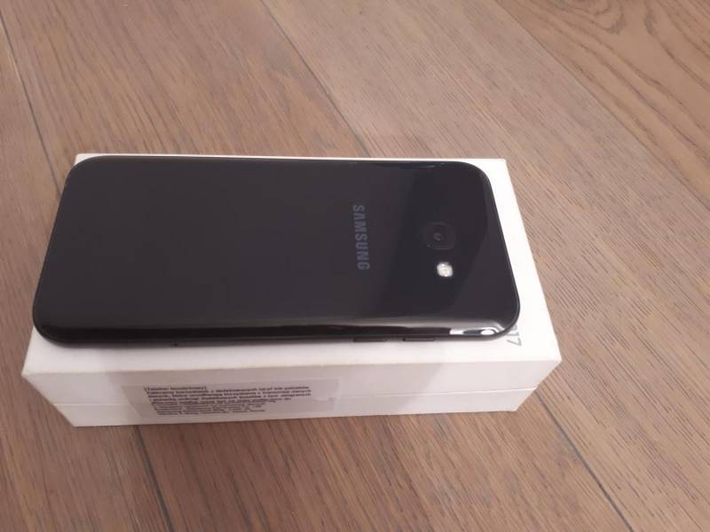 ox_okazja-samsung-galaxy-a5-2017-gwarancja-kompletny-zestaw-ideal