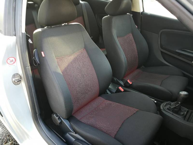 ox_seat-ibiza-14-benzyna-2006r-klima-lift