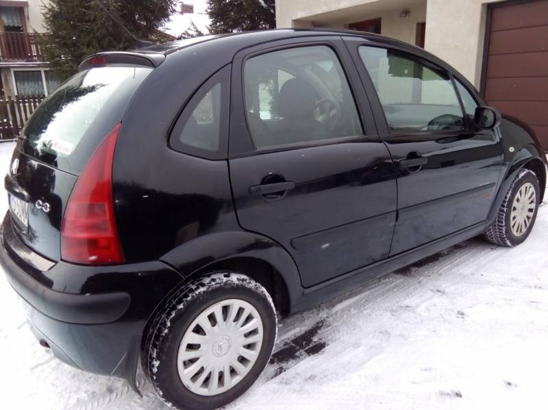 ox_citroen-c3-lift-2005r-11-benzyna-krajowy