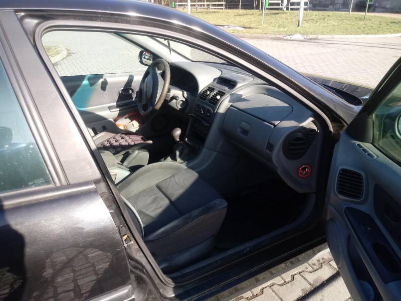 ox_renault-laguna-i