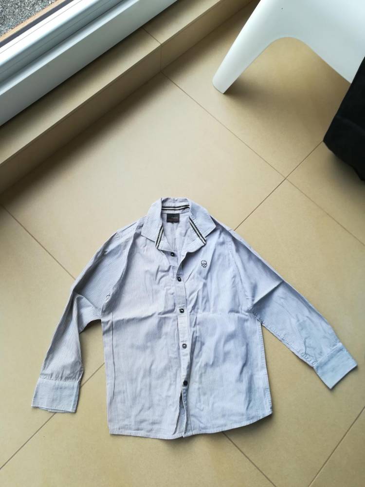 ox_sprzedam-koszule-8l-128cm
