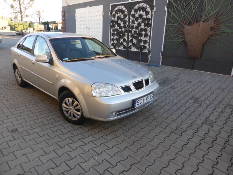 ox_daewoo-nubira-stan-dobry-tanio-2004-r