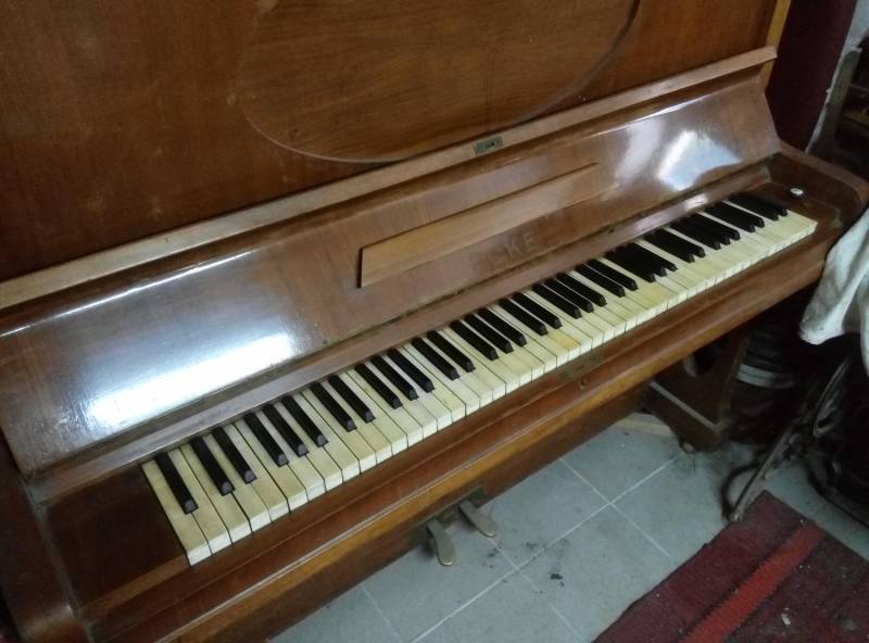 ox_zabytkowe-pianino-carl-ecke-barek-schowek