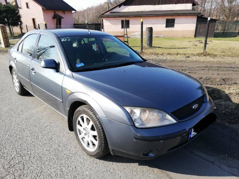 ox_ford-mondeo-mk3-20td-2003rdlugie-oplaty-hak-zamiana