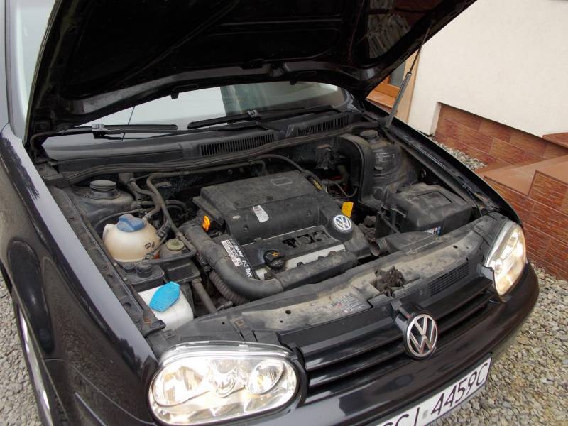 ox_vw-golf-iv-14-16v-klimatronic-tablice-sci-super-stan-2003r