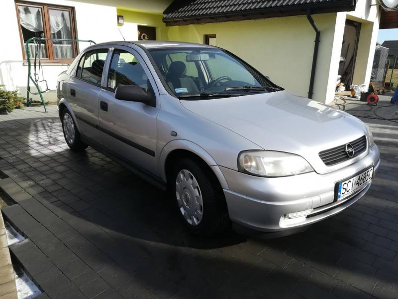 ox_opel-astra-r-2005-14-benzyna-lpg