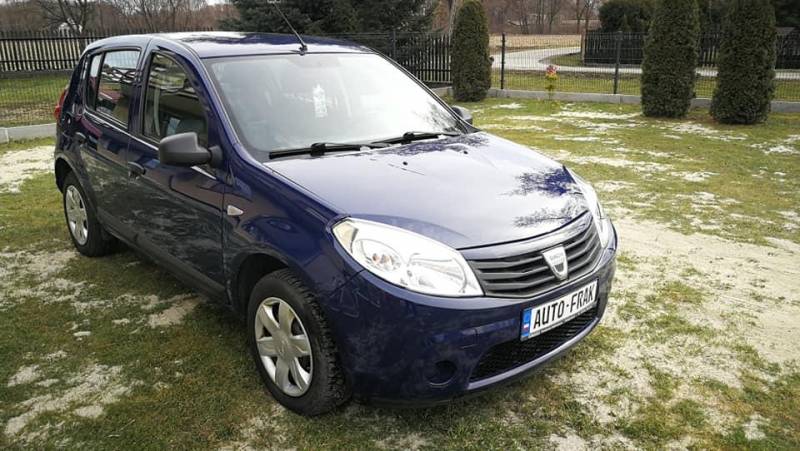 ox_dacia-sandero-2009r-klima-12-benzyna-bezwypadkowy