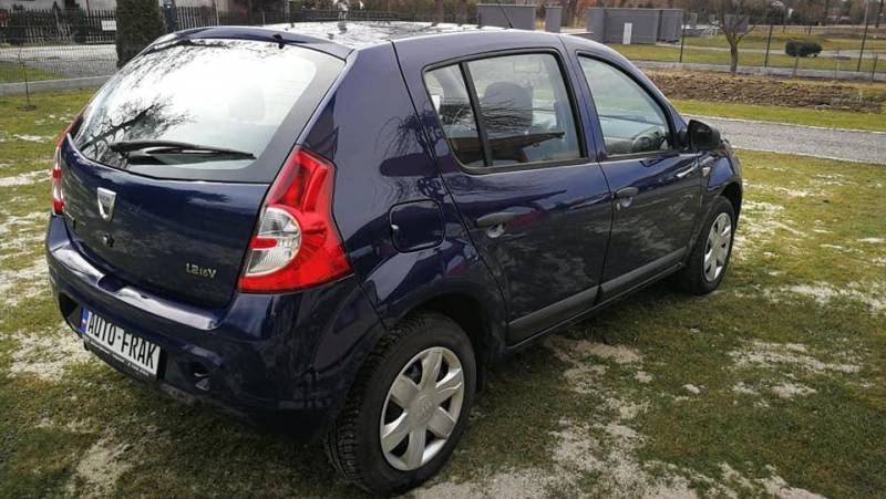 ox_dacia-sandero-2009r-klima-12-benzyna-bezwypadkowy
