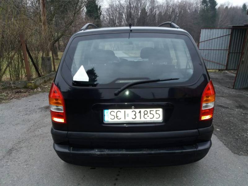 ox_opel-zafra-20-d-2002r