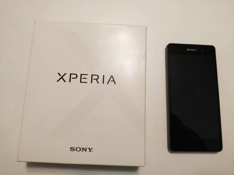 ox_sony-xperia-e5