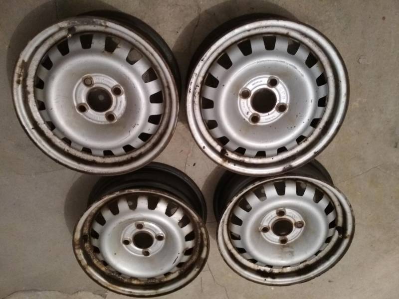 ox_komplet-felg-stalowych-opel-marki-michelin-4x100-14