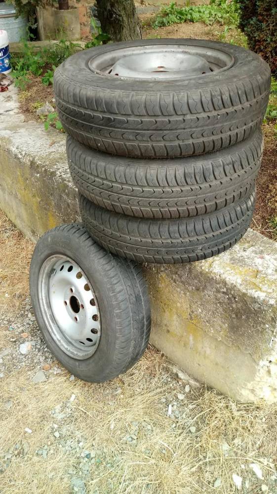 ox_opony-letnie-debica-passio-z-felgami-15570-r13-4x100-rezerwa-gratis