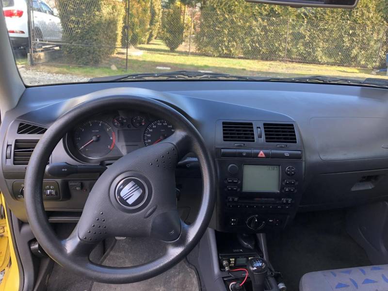 ox_seat-cordoba-2000r-16-benzynalpg-oryginalny-przebieg-bezwypadkowy-drugi-wlasciciel