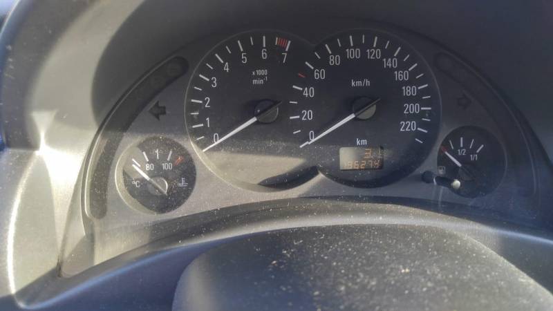 ox_opel-corsa-12-benzyna-2002-rklima-el-szyby-alu-felgi