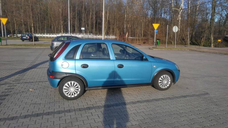ox_opel-corsa-12-benzyna-2002-rklima-el-szyby-alu-felgi