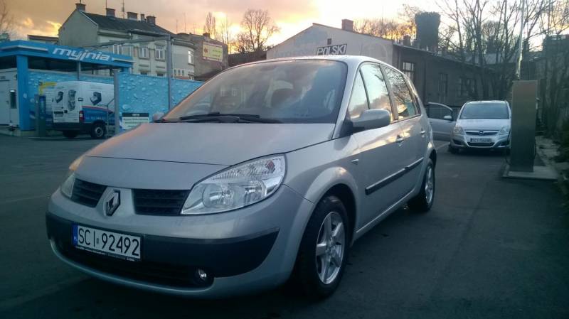 ox_sprzedam-renault-scenic-ii-16-benzyna