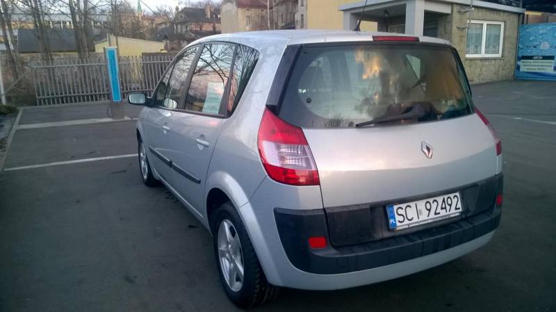 ox_sprzedam-renault-scenic-ii-16-benzyna