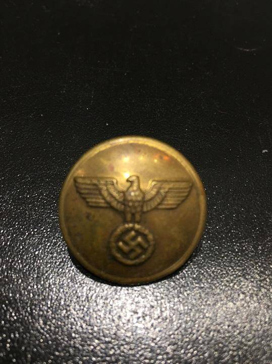 ox_guziki-z-umundurowania-wojsk-niemieckich-z-okresu-2-wojny