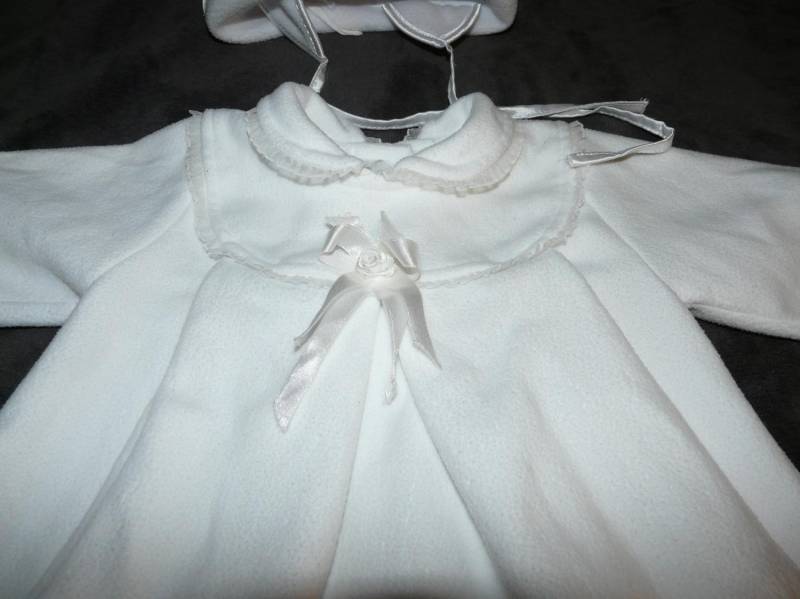 ox_sprzedam-sliczna-polarowa-sukieneczke-do-chrztu