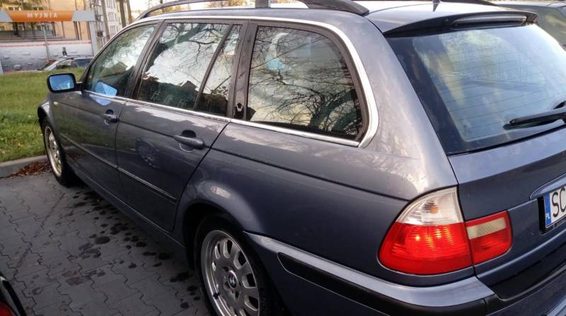 ox_bmw-e46-320d-bogate-wyposazenie-skora-navi-podgrzewane-fotele