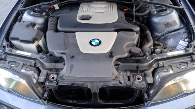 ox_bmw-e46-320d-bogate-wyposazenie-skora-navi-podgrzewane-fotele