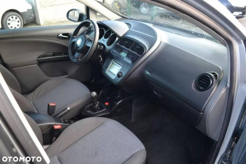 ox_seat-altea-19-tdi-105km-bjb-tempomat-klimatronic-alu-16-drugie-kola