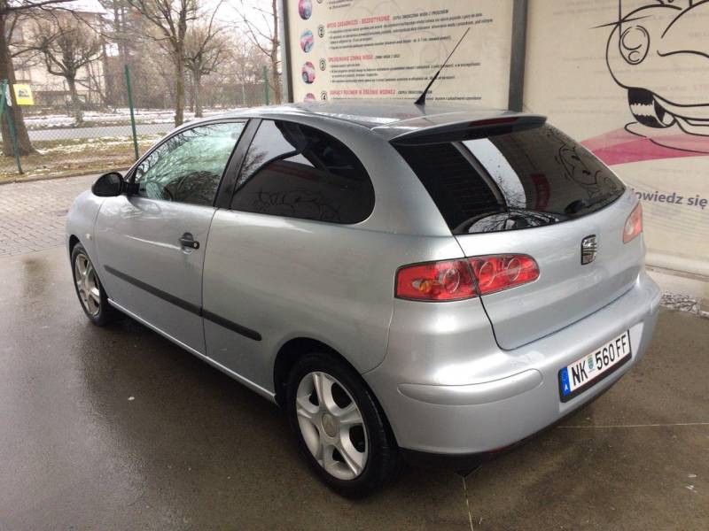 ox_seat-ibiza-14-benzyna-2007r-klimatronic