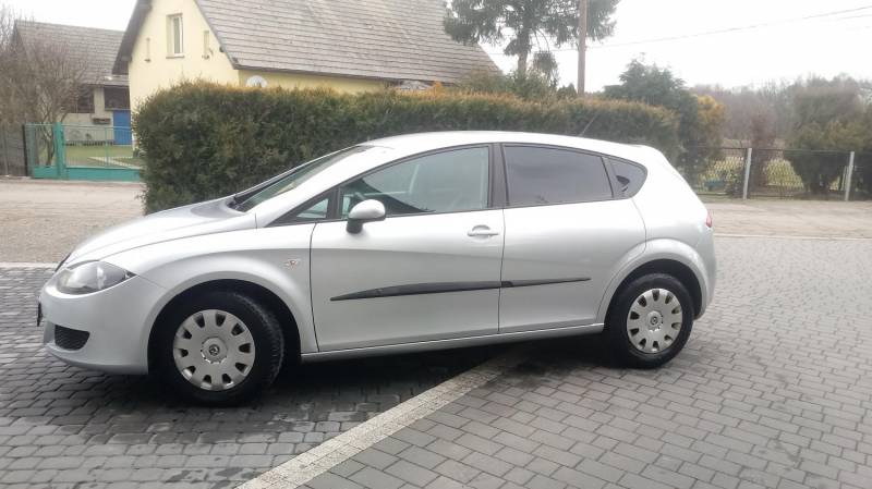 ox_seat-leon-ii-20062007-2-letni-lpg-gaz-climatic-niski-przebieg